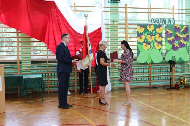 b_1024_768_0_00_images_2022_2023_Zakonczenie_348583871_727421229185828_325538032762307212_n